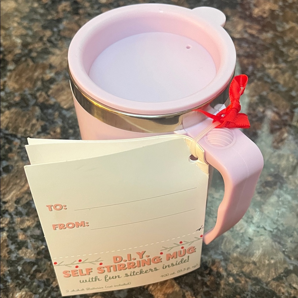 Target Bullseye’s Playground self-stirring mug, pale pink/purple NEW!